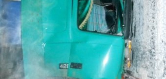 В Омутнинском районе фура насмерть сбила инспектора ГИБДД, оформлявшего протокол