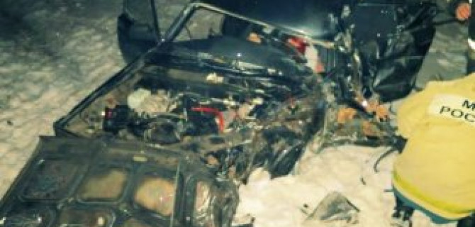 В Орловской области из-за неудачного обгона и выезда на встречку погибло 2 человека