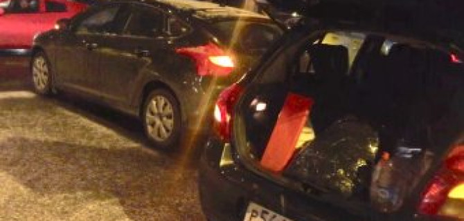 Девушка на автомобиле "Форд" задним ходом врезалась в Toyota Yaris на перекрестке Жуковского и Радищева. 