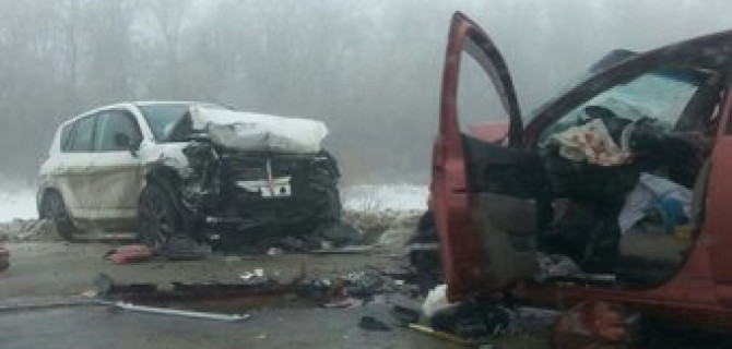 В ДТП в Камышинском районе погибли взрослый и ребенок