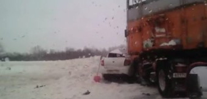 В ДТП с КамАЗом на трассе «Уфа – Шакша» погиб человек