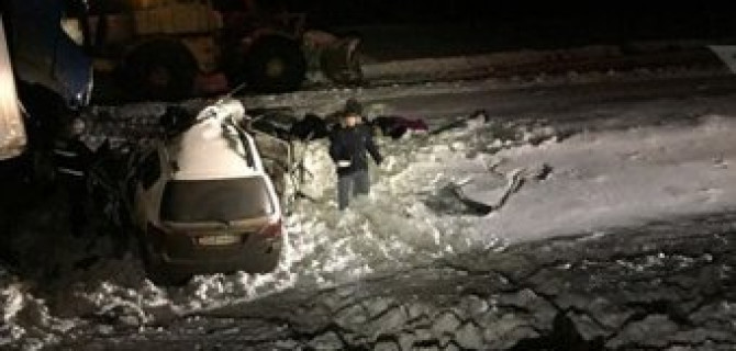 В ДТП под Саратовом погибли 7 человек