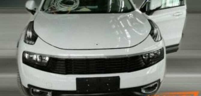 В Сеть выложили фото кроссовера Lynk&Co 01