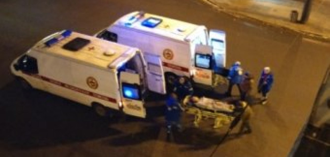 «Скорая» попала в ДТП на проспекте Славы в Петербурге