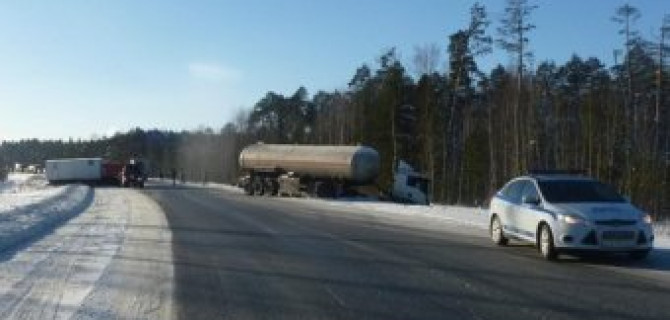 В ДТП на трассе Тюмень – Ханты-Мансийск погибли два человека