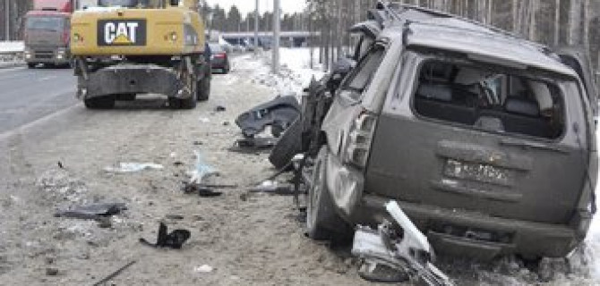 В ДТП с экскаватором под Пензой погибли два человека, трое пострадали