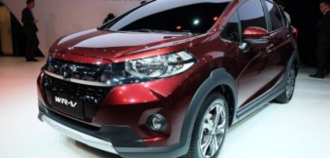 В Сети появились фото серийного кроссовера Honda WR-V