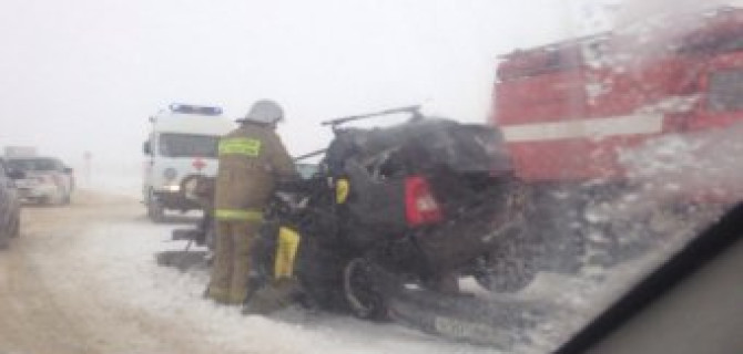 В Воронежской области в ДТП с грузовиками погибли три человека