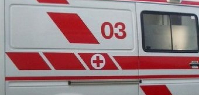 На Белоостровской в Петербурге девушка-подросток попала под автобус