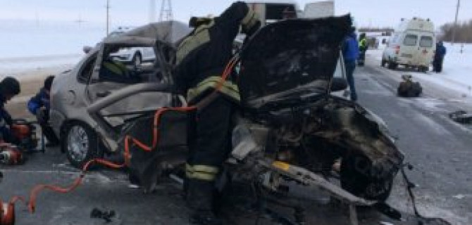 Под Оренбургом в ДТП погибли три человека
