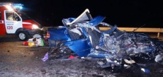 В Андроповском районе в ДТП с КамАЗом погибла женщина