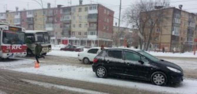 В Кемерове в ДТП с троллейбусом пострадал ребенок