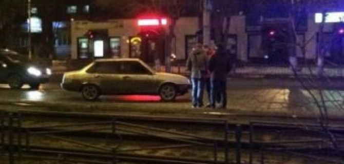 На юге Волгограда насмерть сбили женщину