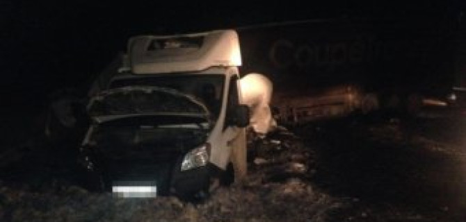 В ДТП на трассе в Башкирии погиб водитель грузовика