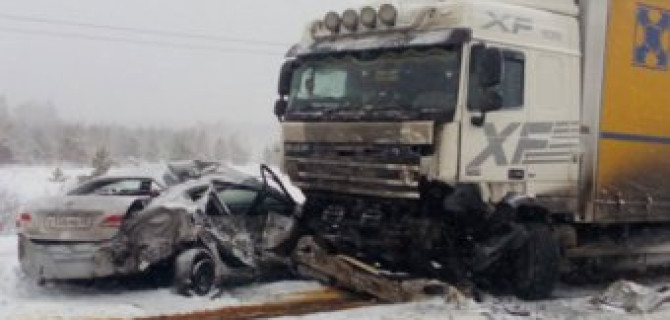 Пять человек погибли в ДТП в Курганской области