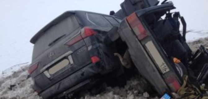 В серьезном ДТП на трассе Казань-Оренбург пострадали люди