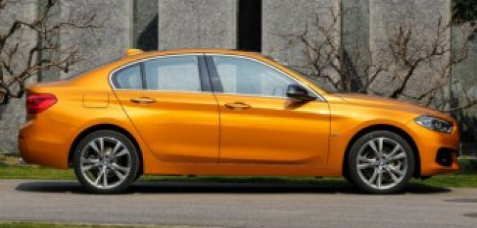 В Китае начались продажи седана BMW 1-Series