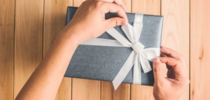 Для неё. Подарки от АВИЛОН Jaguar Land Rover