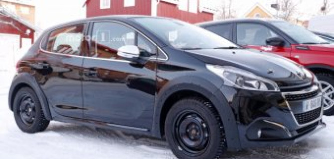 В Сеть выложили фото нового поколения хэтчбека Peugeot 208