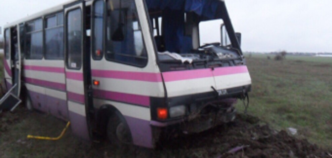 В ДТП с автобусом в Крыму пострадали люди