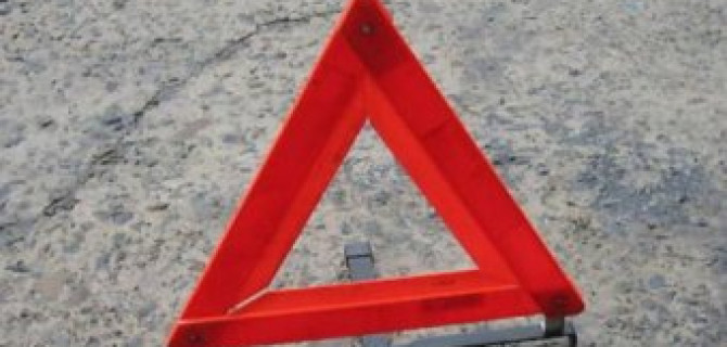 В Ленобласти опрокинулся автобус: пострадали трое