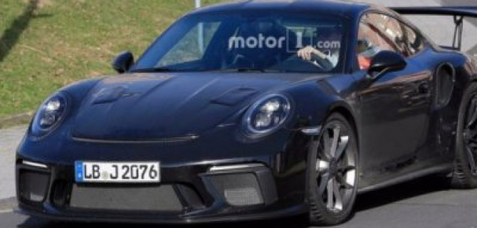 Обновленный Porsche 911 GT3 RS попал на фото