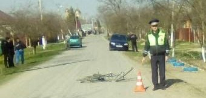 На Ставрополье «Нива» насмерть сбила велосипедиста