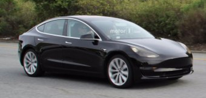 В Сети рассекретили внешность электрокара Tesla Model 3