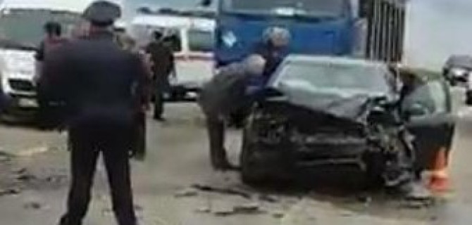 На Кубани автоледи устроила тройную аварию