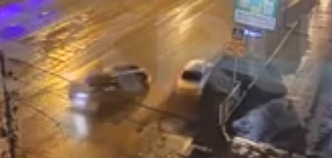 В Орске "ночные гонщики" спровоцировали аварию