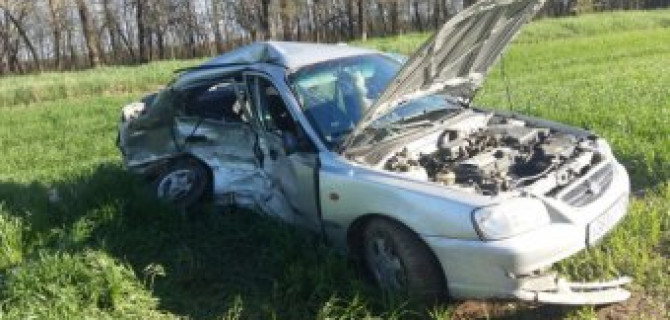 В лобовом ДТП на Ставрополье травмированы пять человек
