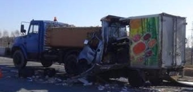 В Свердловской области молодой водитель грузовика уснул за рулем и погиб в ДТП