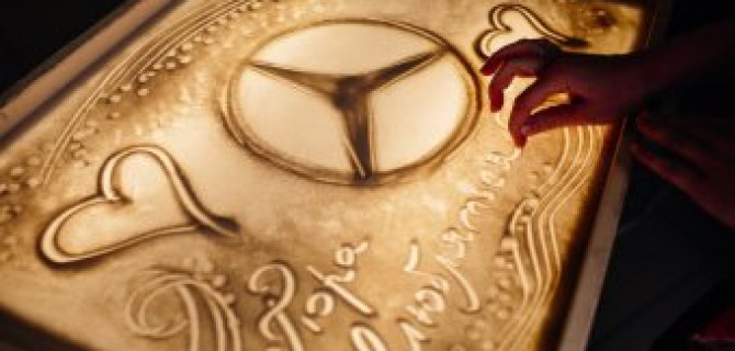 Пришла пора влюбляться... в «Мерседес-Бенц»