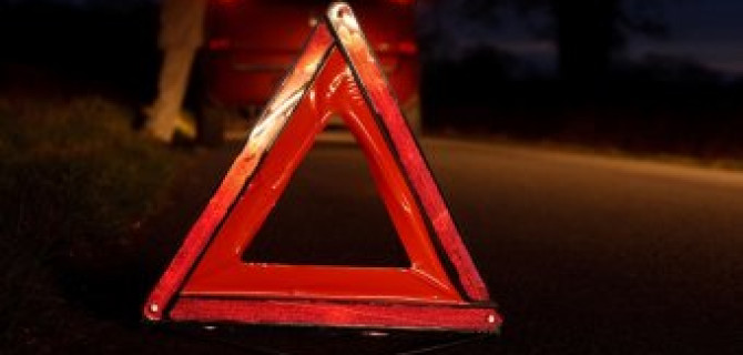 В Москве на МКАД столкнулись фура и такси: погибли три человека