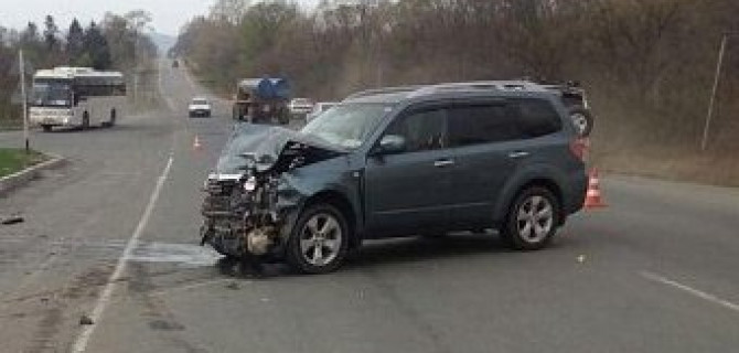 Двое маленьких детей получили травмы в ДТП в Приморском крае