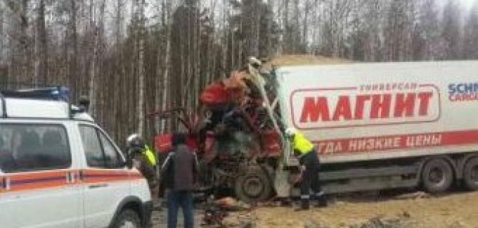 Водитель грузовика погиб в ДТП на трассе Сургут – Нижневартовск