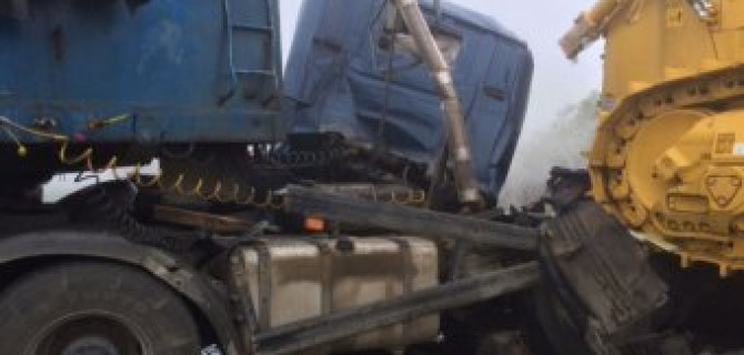 В ДТП с двумя грузовиками на трассе «Амур» погиб человек