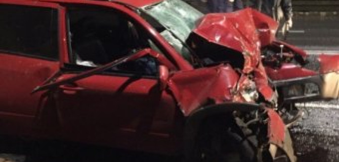 В ДТП на мосту 50-летия Октября в Пскове погибли два человека