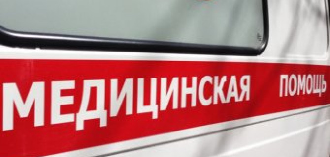 В Великом Новгороде автомобиль сбил женщину