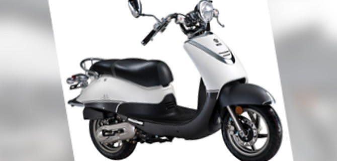 Классический скутер: особенности и ассортимент