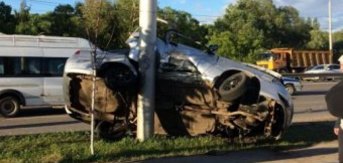 В массовом ДТП на Московском шоссе в Рязани пострадали три человека