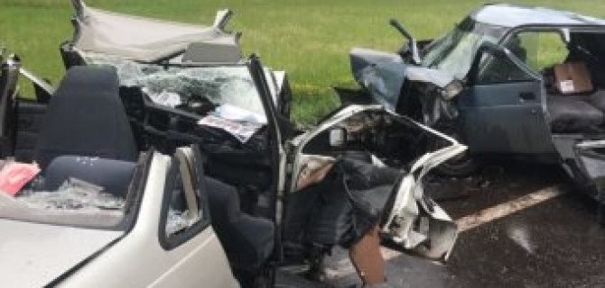 В ДТП в Кармаскалинском районе Башкирии погибли два человека