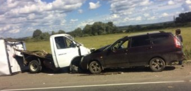 Три человека погибли в массовом ДТП под Ижевском