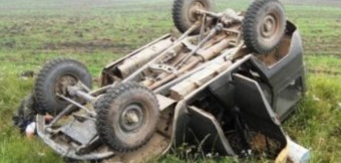 В Ростовской области опрокинулся УАЗ: погибли два человека