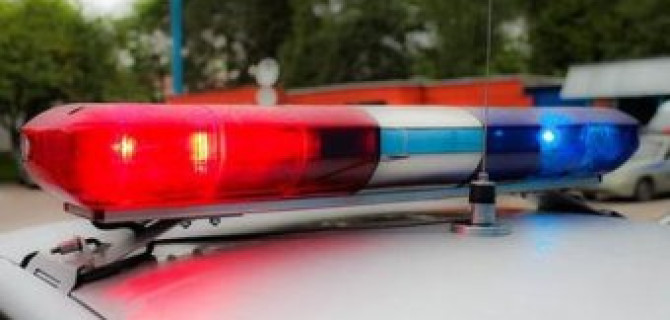 На Ставрополье автомобиль врезался в дерево: погибли пять человек