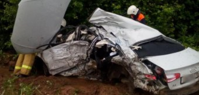 В ДТП с грузовиком в Татарстане погибли два человека