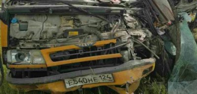 Догнать обидчика ценой здоровья: водитель грузовика в погоне за вором попал в серьезное ДТП под Красноярском