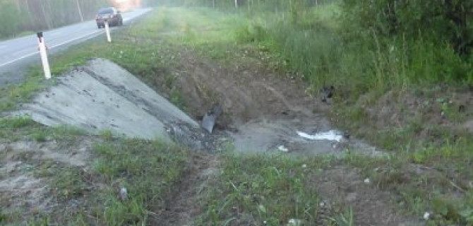 Двое детей переломали ноги в ДТП на трассе Тюмень-Ханты-Мансийск