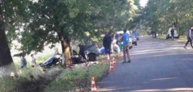 Подробности ДТП под Киевом: несовершеннолетний взял ключи от машины отца, чтоб покатать друзей