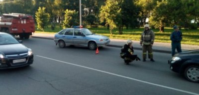 Иномарка сбила трех пешеходов на переходе в Рыбинске